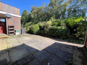 Photo 9- click for photo gallery